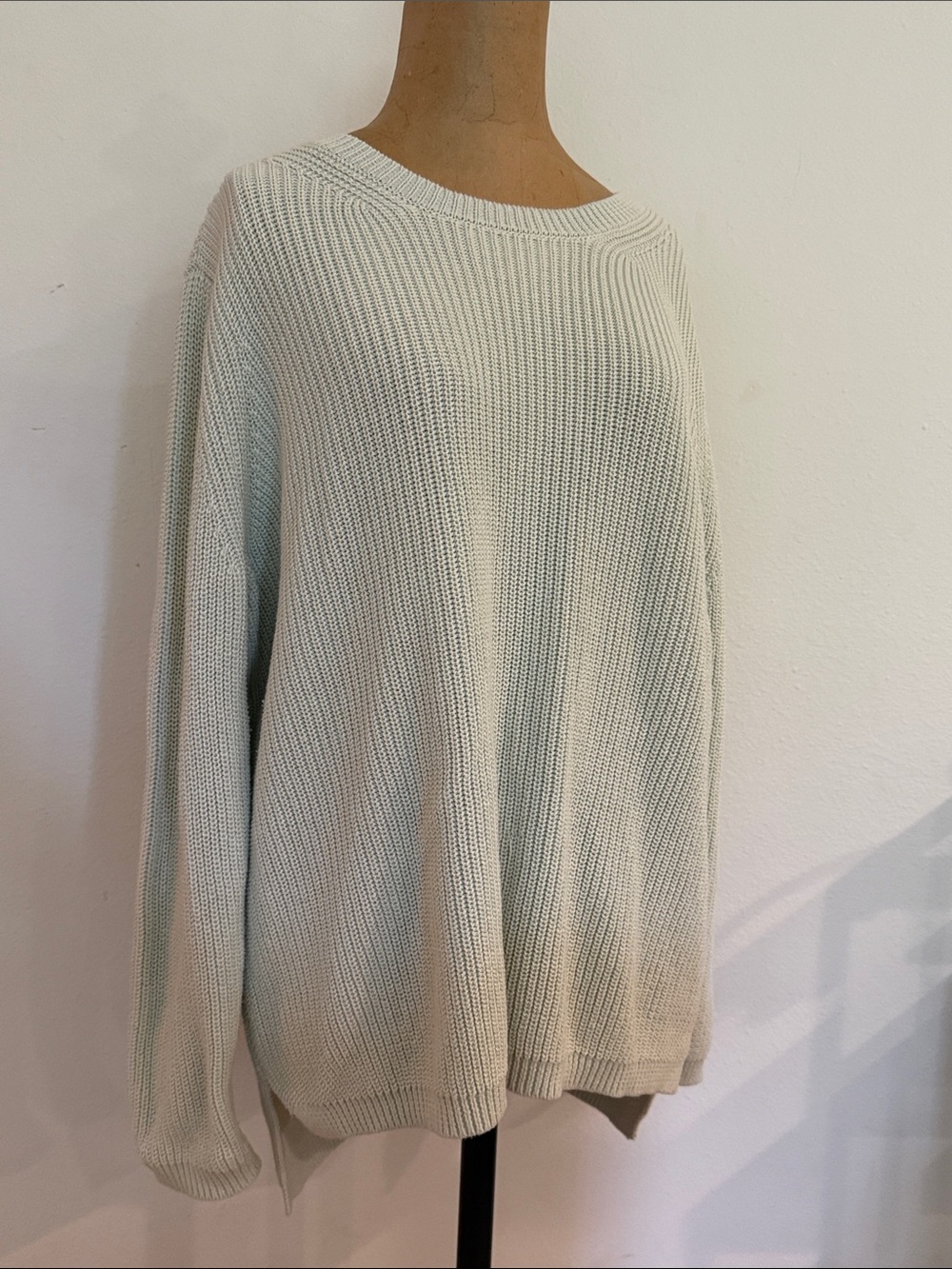 525 America sz M Light Sea Green Crewneck Knit Cotton Sweater great condition